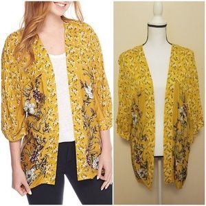 Yellow floral kimono size LARGE EUC